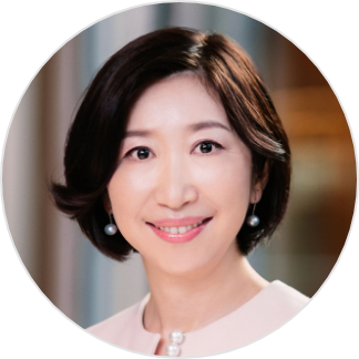 青山 朝子氏