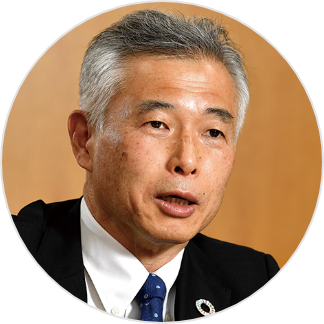 中井 徳太郎氏