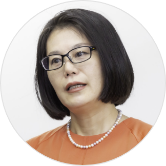 山本 恵子氏